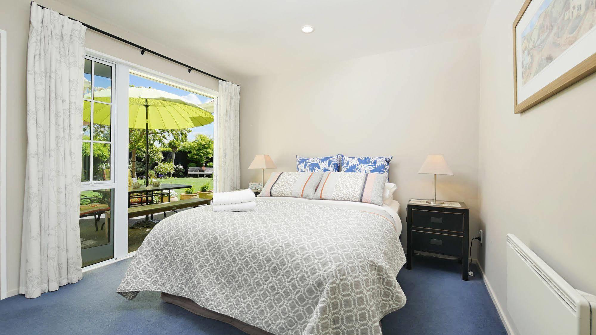 Olive House Bed And Breakfast Κράισττσερτς Εξωτερικό φωτογραφία